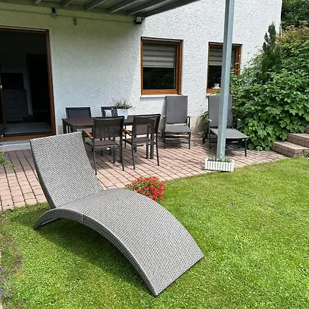Apartamento Ruhige Mit Terrasse Für 2 Personen Vohenstrauss